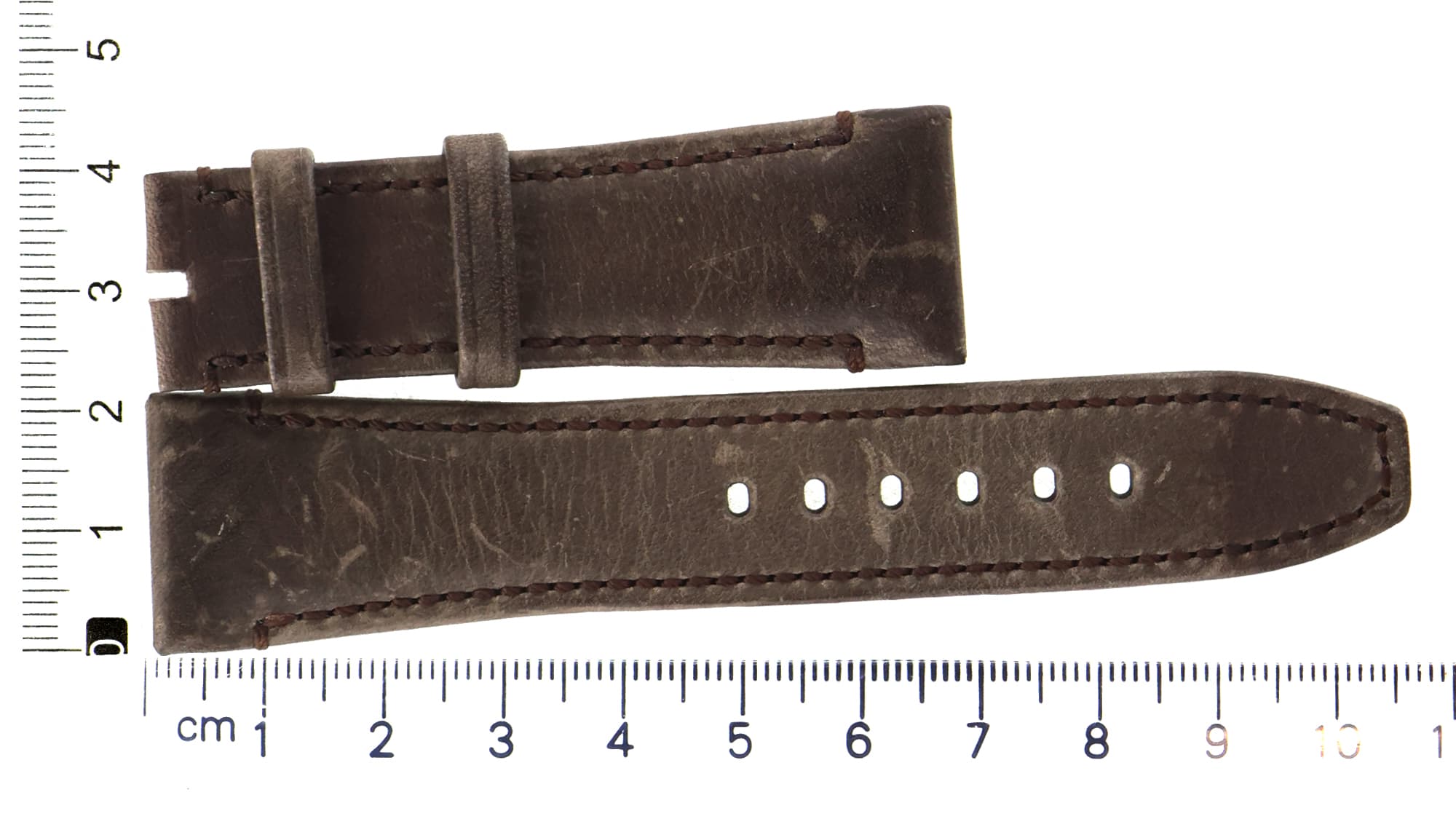Unworn factory Audemars Piguet brown leather strap 22x18mm has scratches