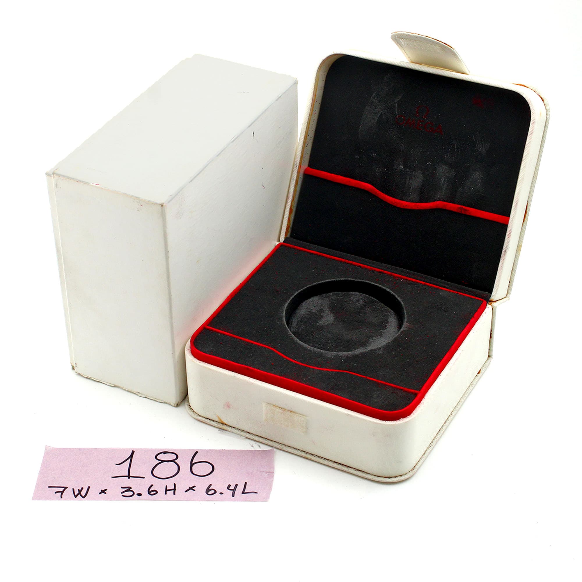 Box Omega 7W x 3.6H x 6.4L