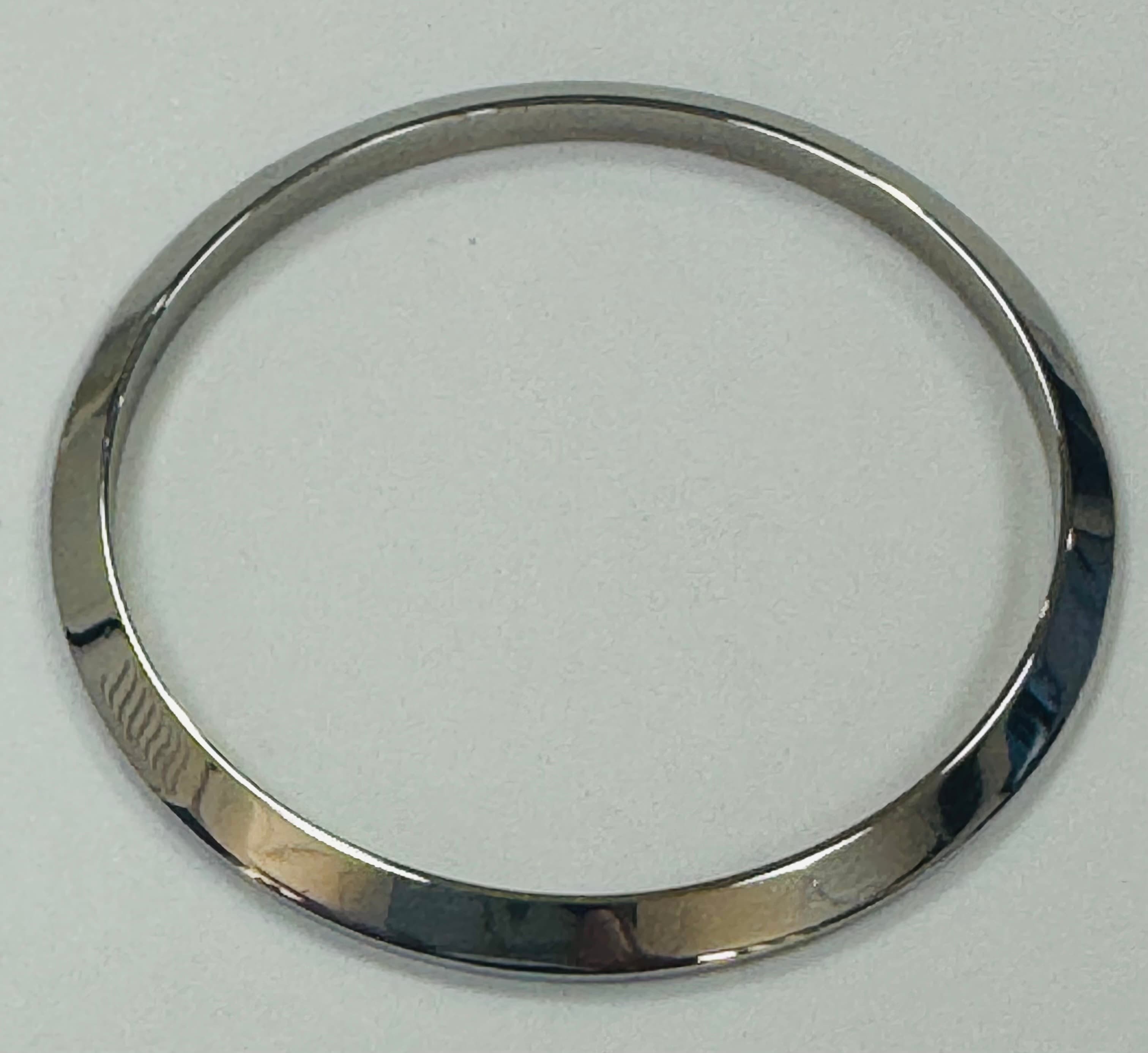 Factory Rolex stainless steel smooth bezel, for 34 mm, good condition,
