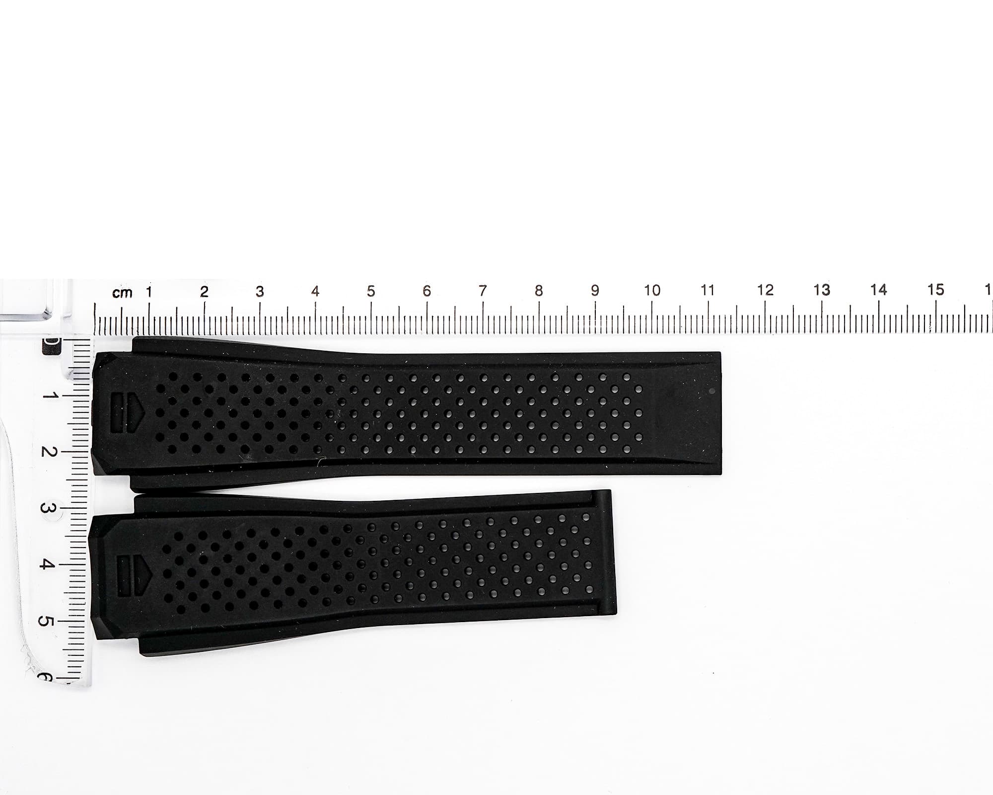 Factory Original Rubber TAG Heuer strap, Black, 28x22mm